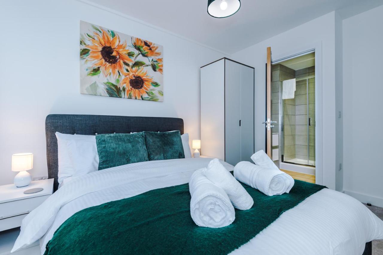 New! Stylish 2-Bed Apartment In Manchester By 53 Degrees Property - Amazing Location, Ideal For Small Groups - Sleeps 4! Exteriör bild